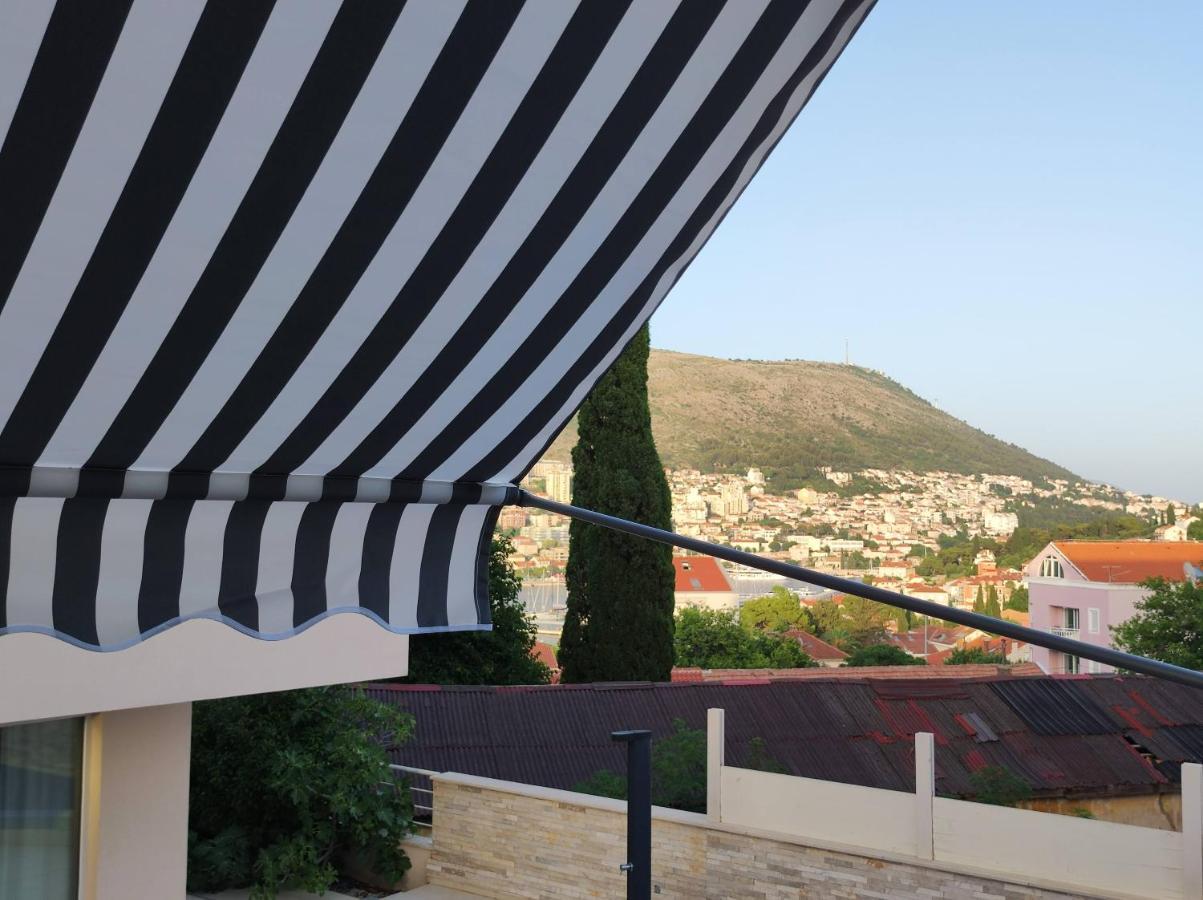 Manilu Apartma